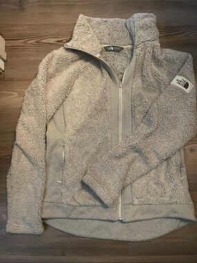Women’s The North Face Sherpa Half-Zip Pullover - Light Beige